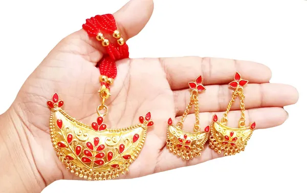 Assamese_Traditional_Gold_Plated_Red_Colour_Joonbiri_Tassel_Jewellery_Set_For_Women